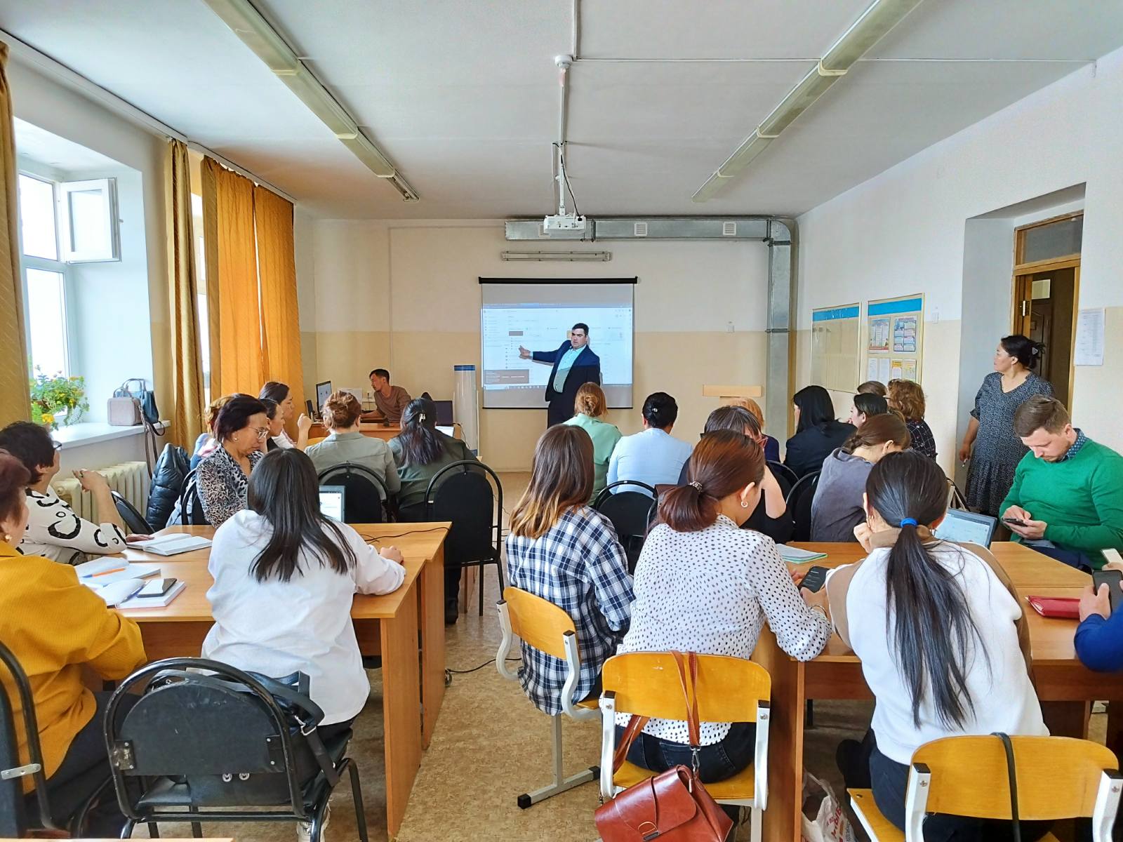 Курсы воспитателей и вожатых - ГАУ ДПО АГИНСКИЙ ИНСТИТУТ ПОВЫШЕНИЯ  КВАЛИФИКАЦИИ РАБОТНИКОВ СОЦИАЛЬНОЙ СФЕРЫ ЗАБАЙКАЛЬСКОГО КРАЯ